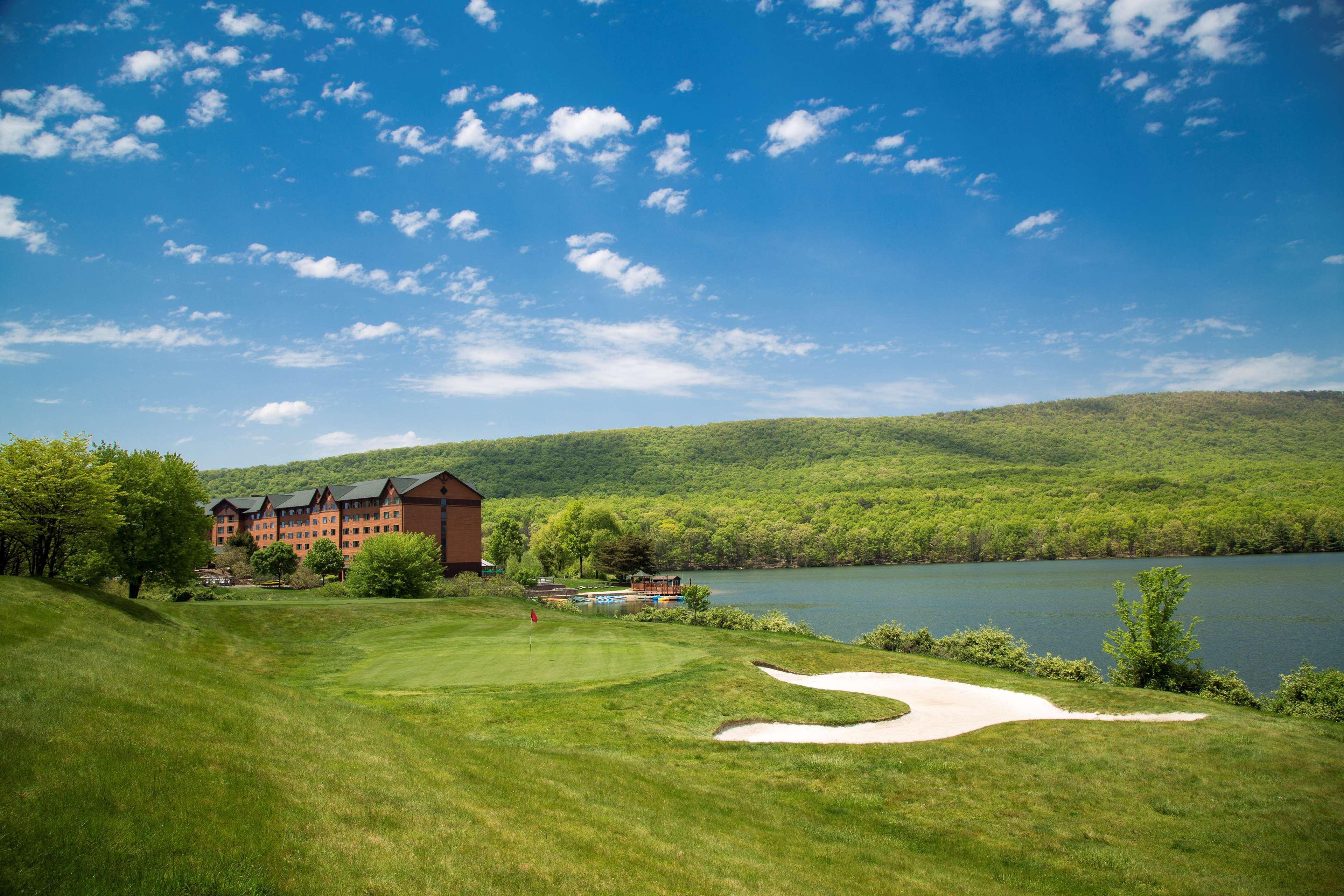 Rocky Gap Casino Resort Flintstone 外观 照片